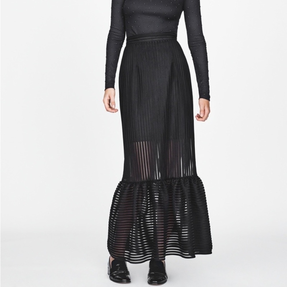H&M maxi black skirt